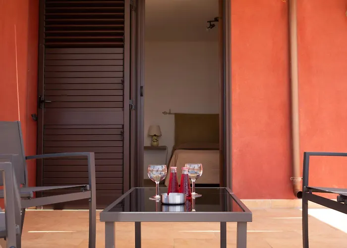 Rosso Porpora * Tuglie