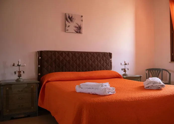 Rosso Porpora Tuglie