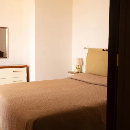 Ferienhaus Rosso Porpora Tuglie