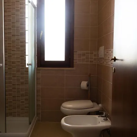 Rosso Porpora Tuglie